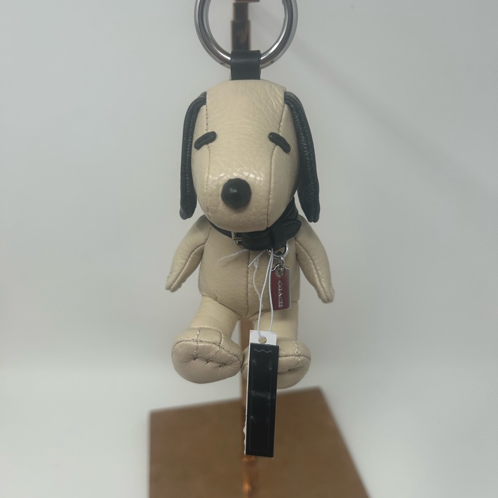 COACH X PEANUTS SNOOPY COLLECTIBLE BAG CHARM